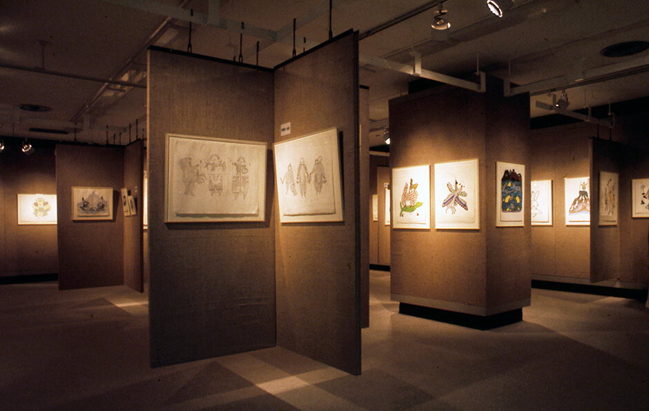 Art Canada Institute, Installation view of the exhibition Pitseolak at Simon Fraser Gallery, Vancouver, 1976