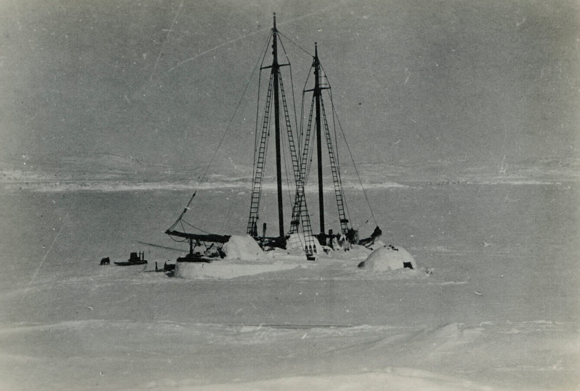Art Canada Institute, the schooner Bowdoin at Idjirituq (Schooner Bay) during the winter of 1921–22