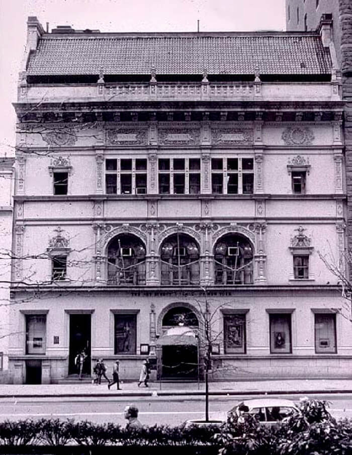 Art Canada Institute, Historical photograph of the Art Students League, New York