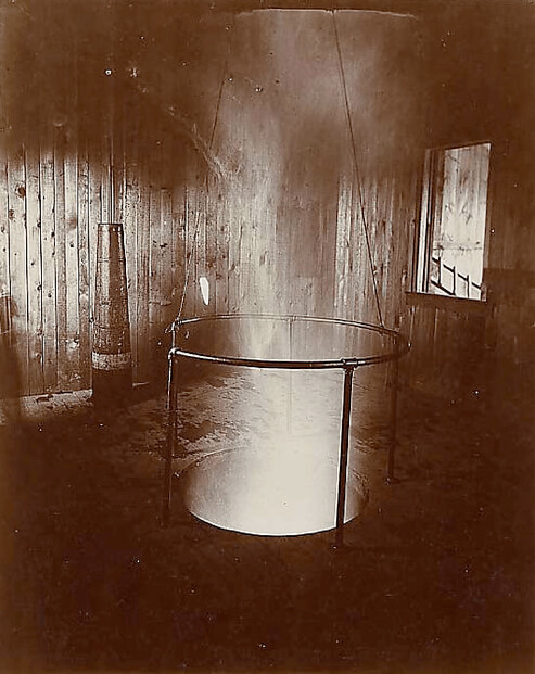 Art Canada Institute, Attributed to William Notman, Burning Spring, Lord Dufferin Isles, Canada, 1885