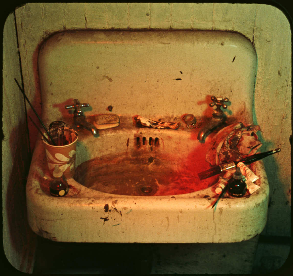 Art Canada Institute, Michael Snow, Sink, 1970