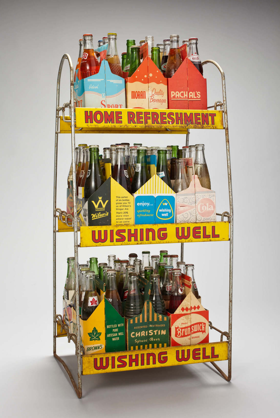 Art Canada Institute, Greg Curnoe, TransCanada Pop Bottle Collection (Collection transcanadienne de bouteilles de boisson gazeuse), v. 1968-1989