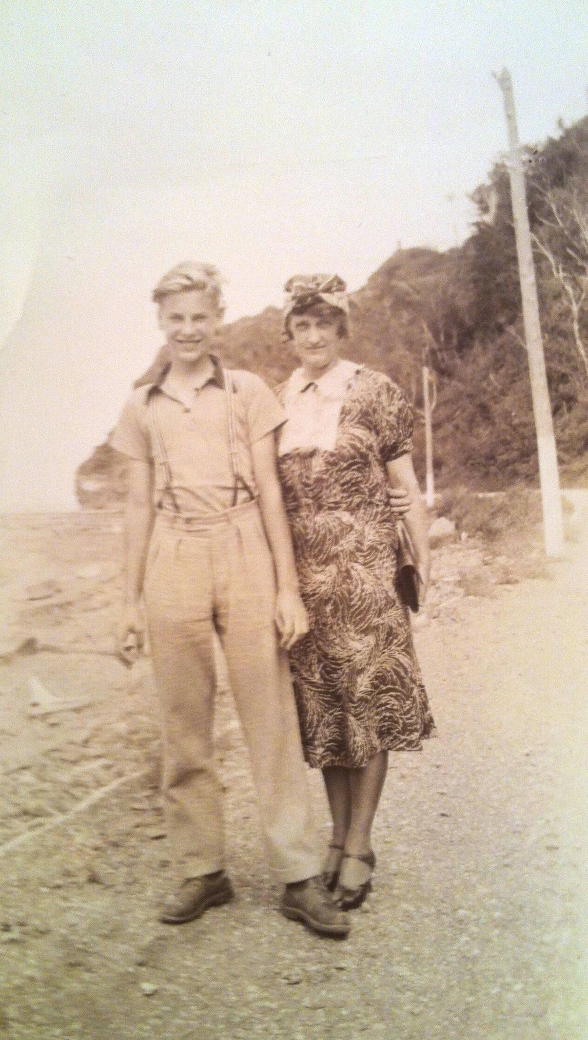 Harold Town with his mother, c. 1940