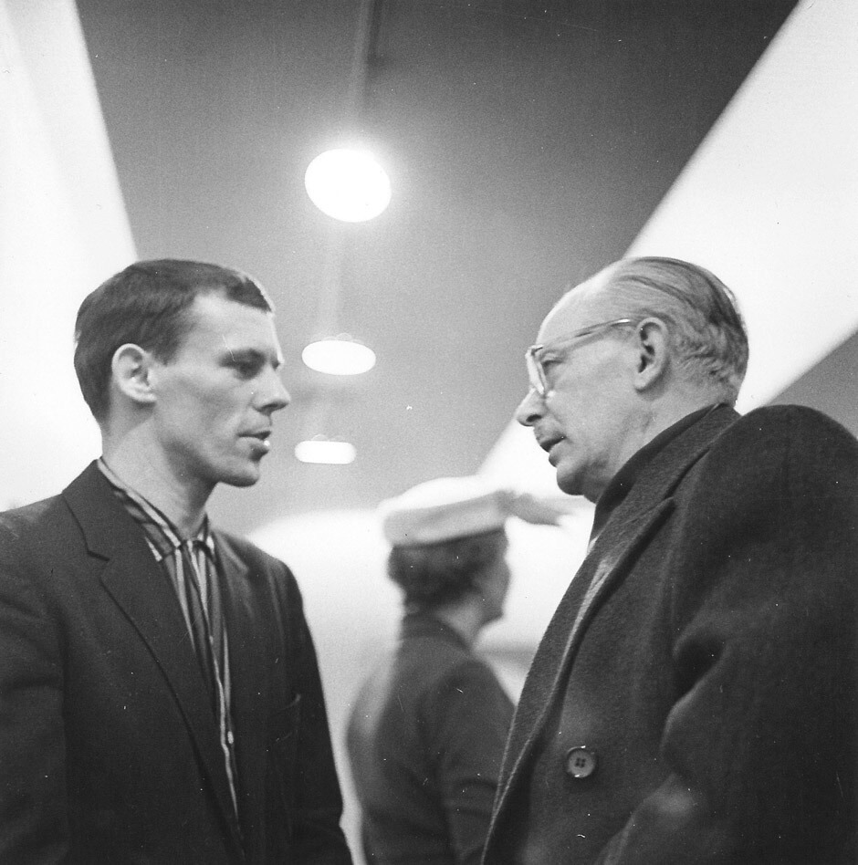 Art Canada Institute, Jock Macdonald, Tom Hodgson (left) and Jock Macdonald at the opening of Jock Macdonald, Park Gallery, 1958