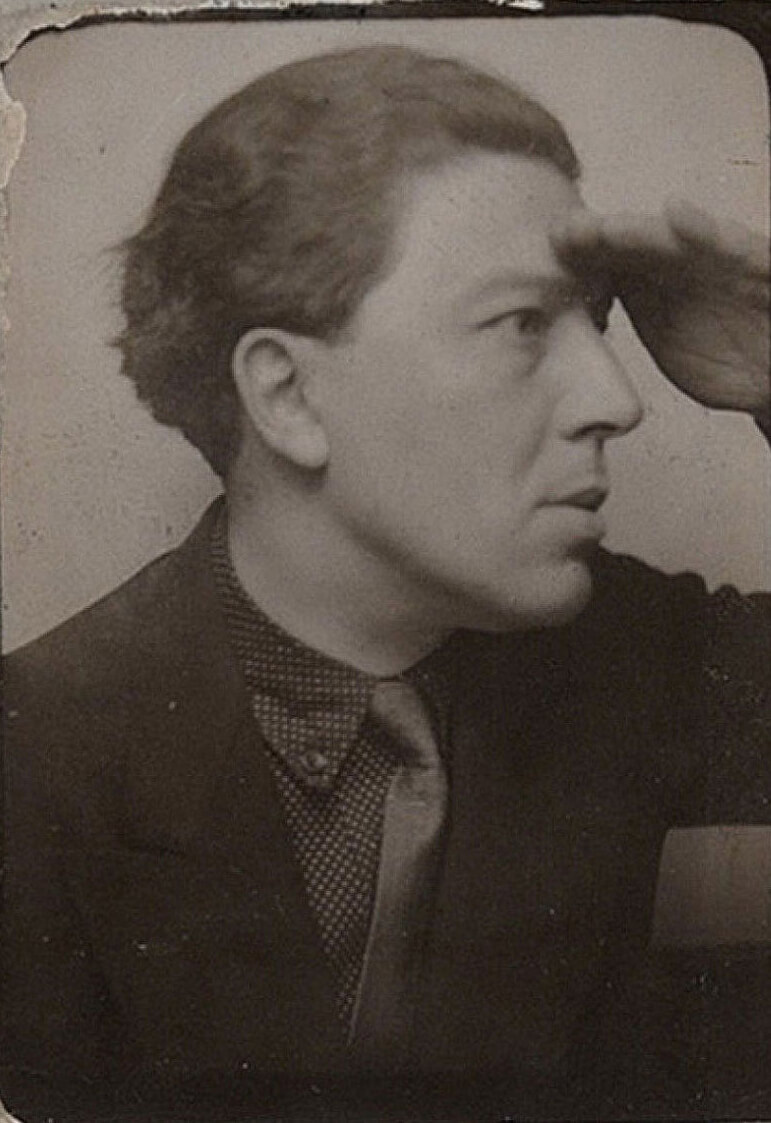 Art Canada Institute, Andre Breton, c. 1929