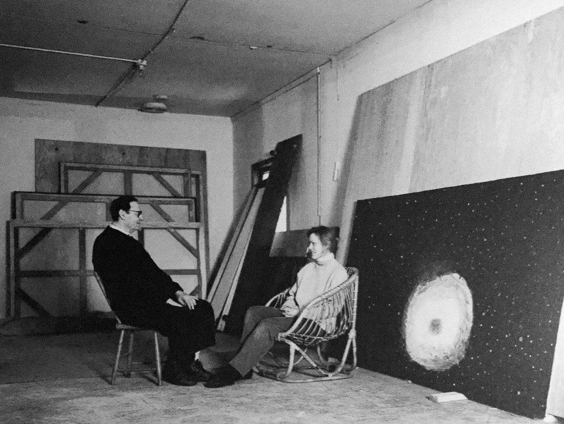 Paterson Ewen and Mary Handford in his studio, 1992