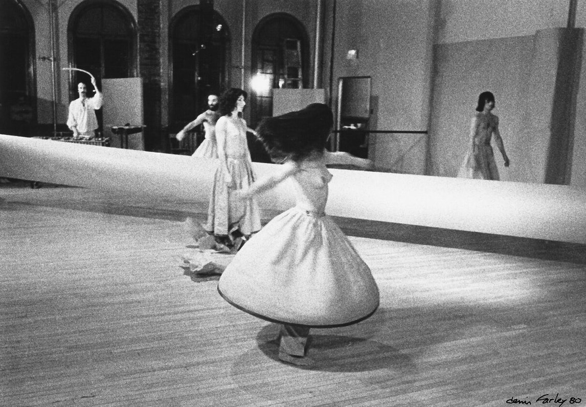 Rehearsal of Françoise Sullivan’s Hierophany (Hiérophanie), 1980. Photograph by Denis Farley.