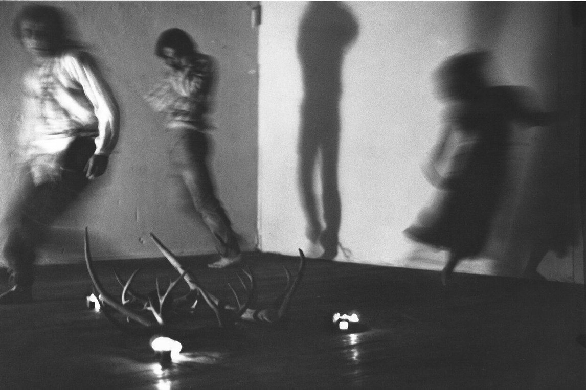 Rehearsal of Françoise Sullivan’s choreography Labyrinth (Labyrinthe), 1981.