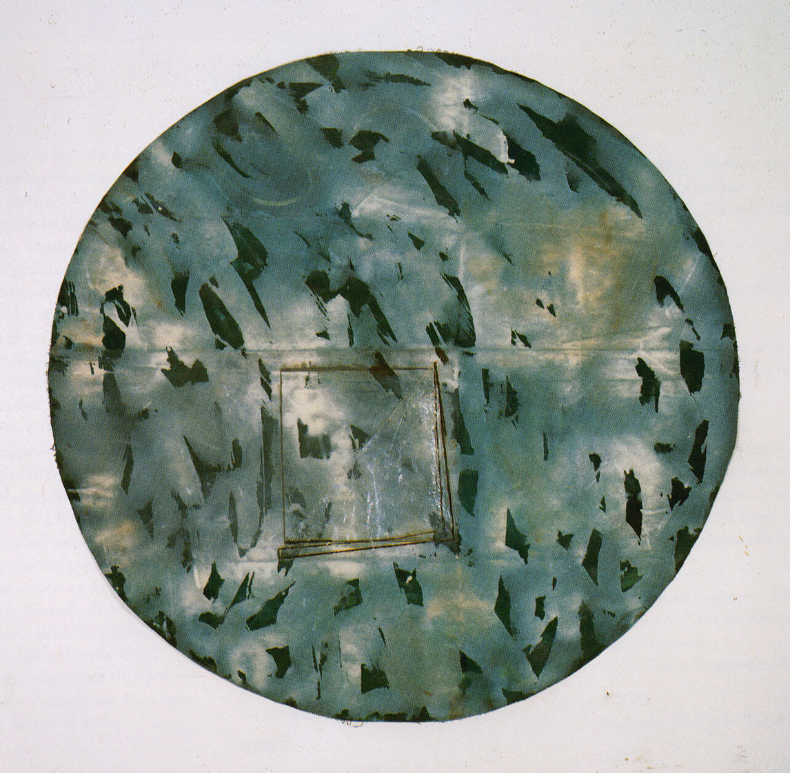 Tondo III, 1980, by Françoise Sullivan.