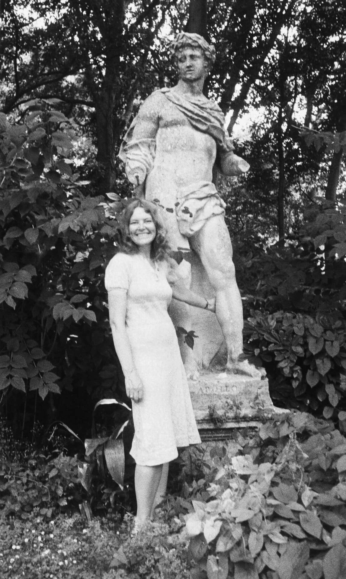 Françoise Sullivan at the Venice Biennale, 1970. Photograph by Louis Comtois.