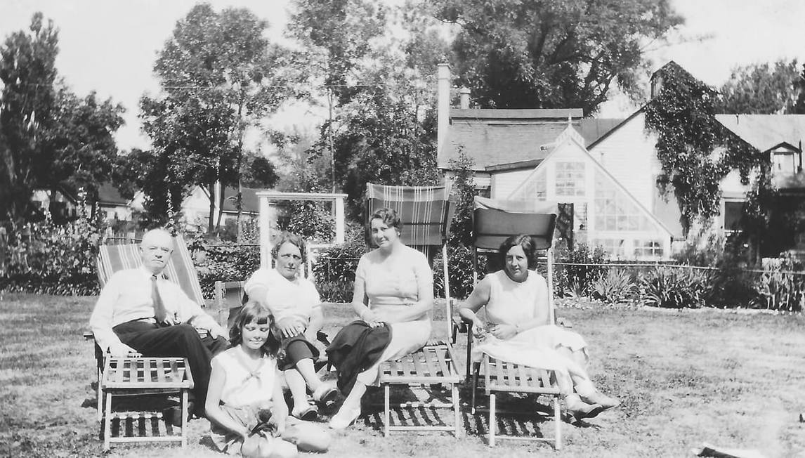 Françoise Sullivan (front), John A. Sullivan (left), and Corinne Sullivan (third from left) with family friends, 1934.