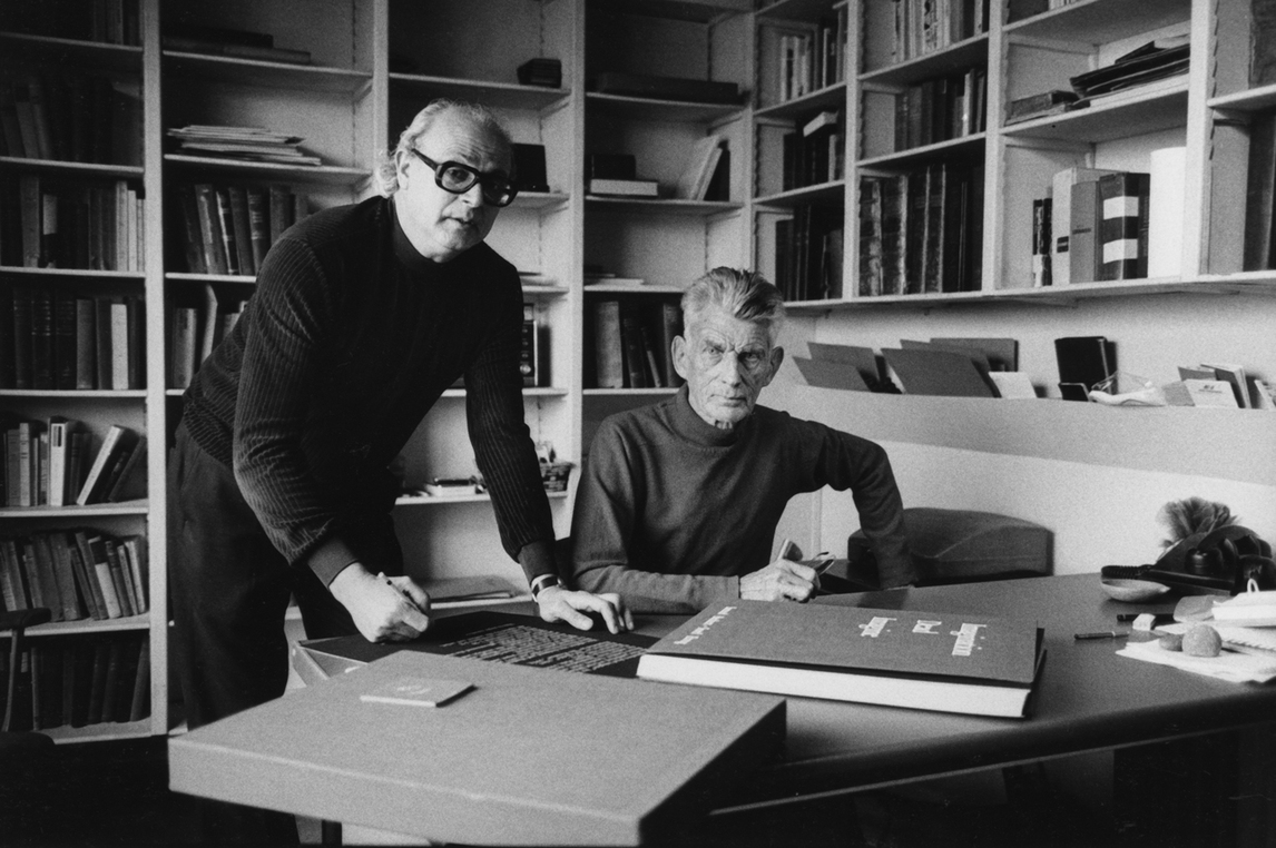 Sorel Etrog and Samuel Beckett signing Imagination Dead Imagine, 1982
