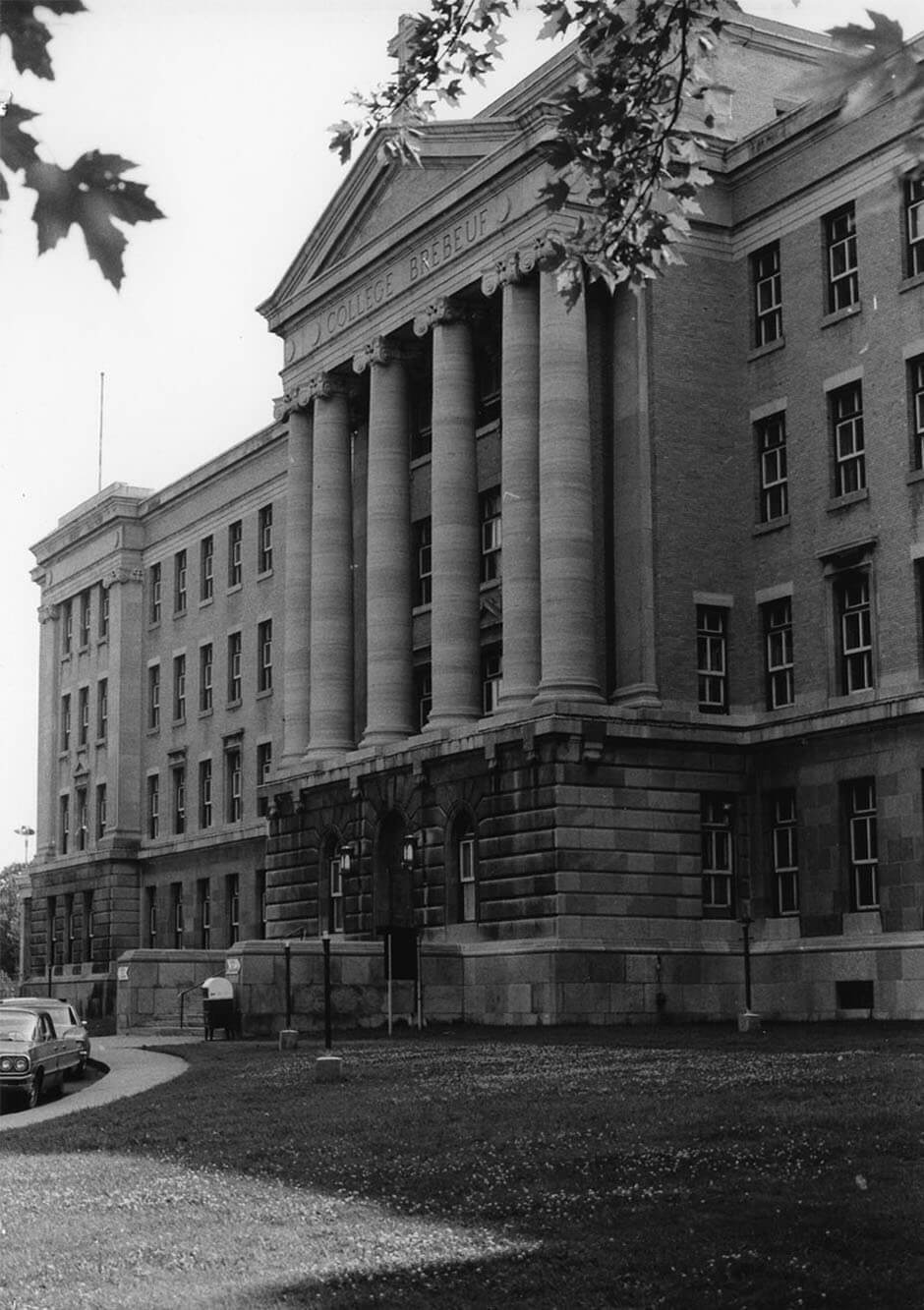 Art Canada Institute, Collège Jean-de-Brébeuf, at 3200 Côte-Sainte-Catherine, Montreal