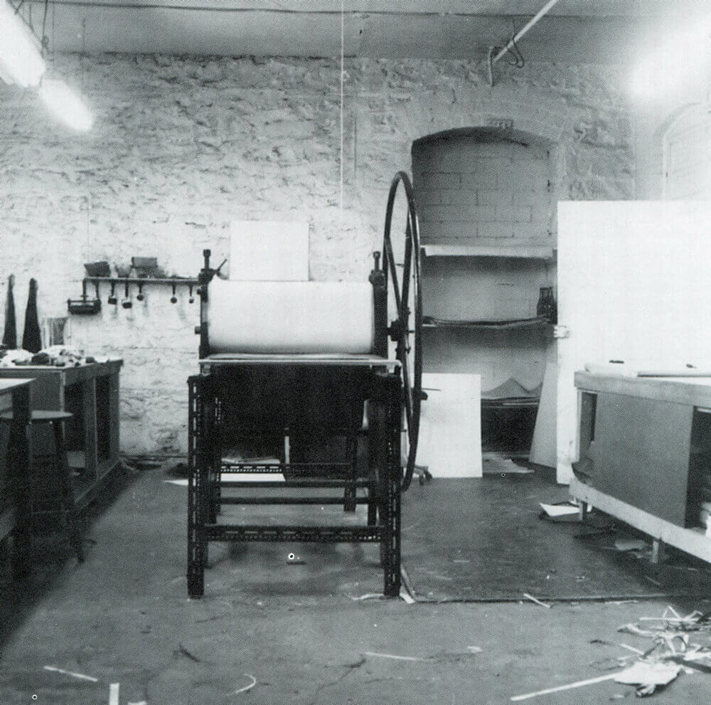 Art Canada Institute, Gaucher’s studio on Albert Street in Montreal, 1963