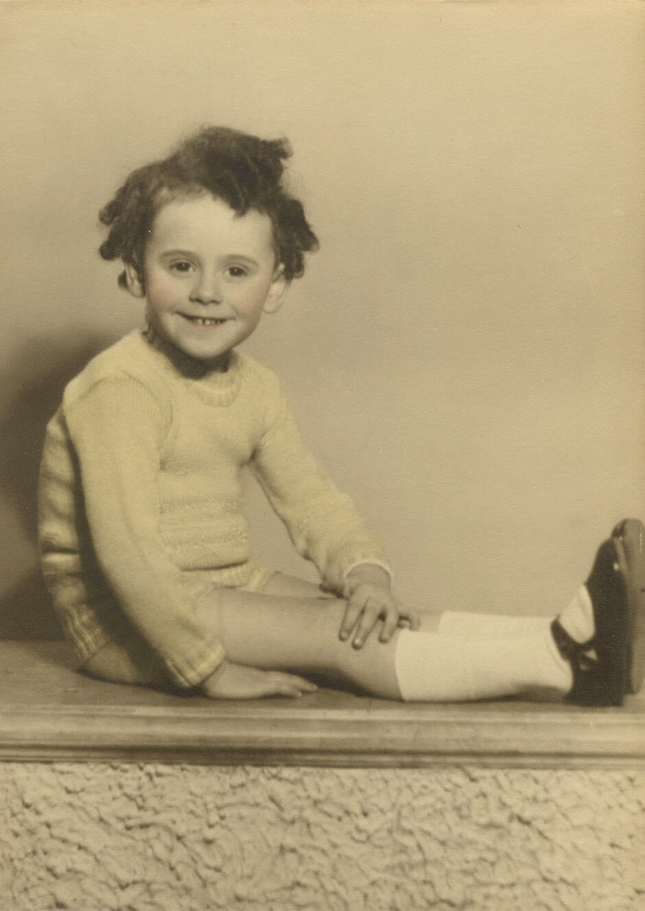 Art Canada Institute, three-year-old Yves Gaucher in 1937