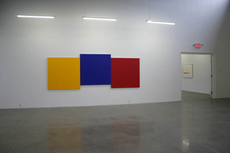 Art Canada Institute, installation view of Yves Gaucher, Yellow, Blue & Red IV (Jaune, bleu & rouge IV), 1999