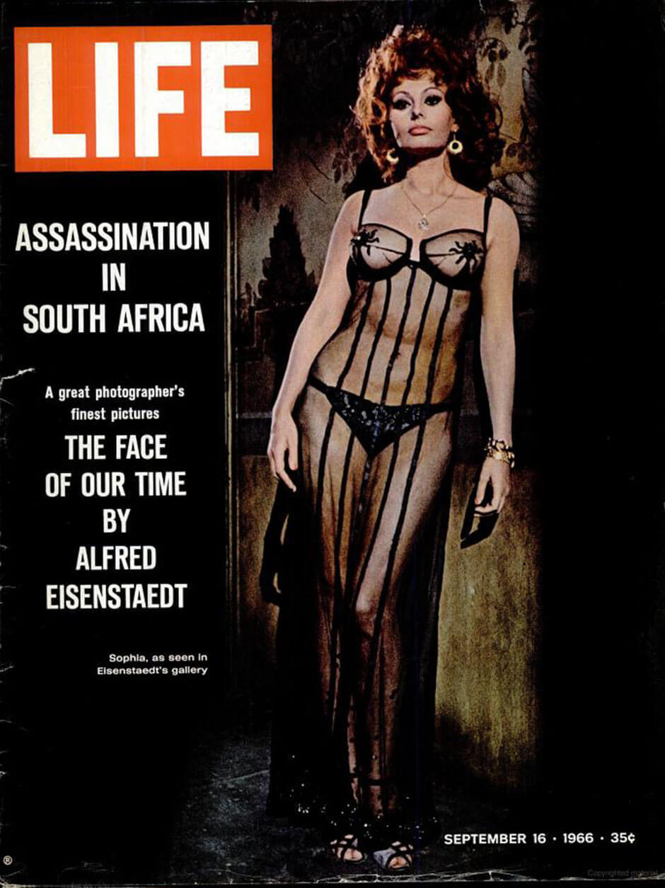 Art Canada Institute, Cover of LIFE magazine, vol. 61, no. 12 (September. 16, 1966).