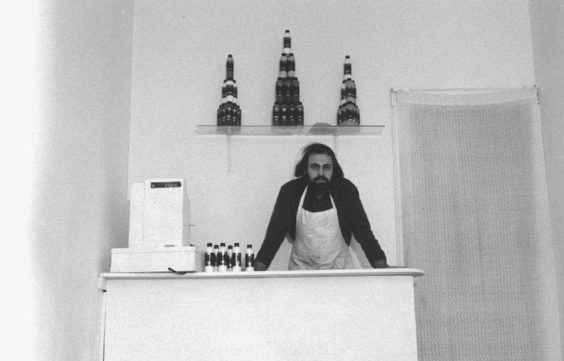 Art Canada Institute, Jorge Zontal at his sales stand in The Belly Store, 1969