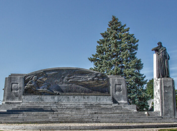 Monument commémoratif Bell, 1909-1917