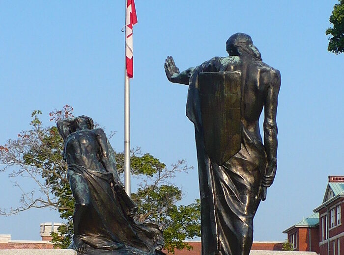 Monument aux morts de Peterborough, 1921-1929