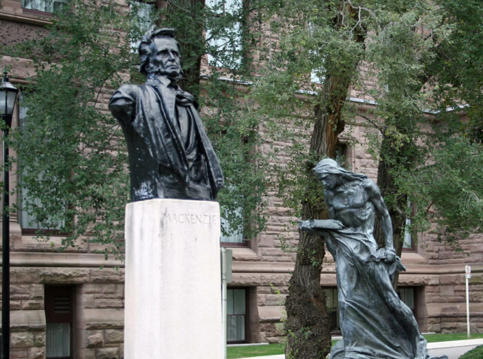 William Lyon Mackenzie Memorial, 1936–40