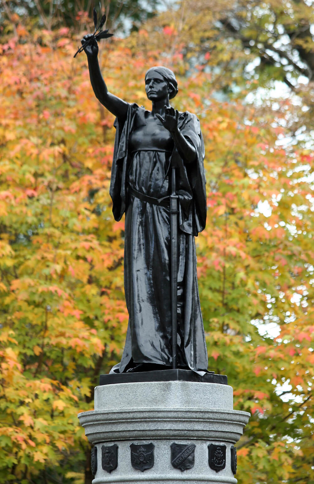 Northwest Rebellion Monument, 1894–96