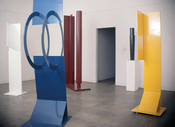 “Robert Murray, Painted Sculpture” at Betty Parsons Gallery