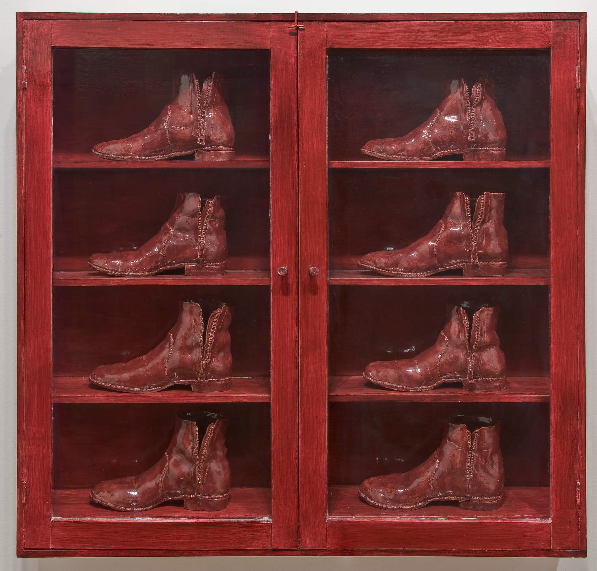 Gathie Falk, Huit bottes rouges, 1973