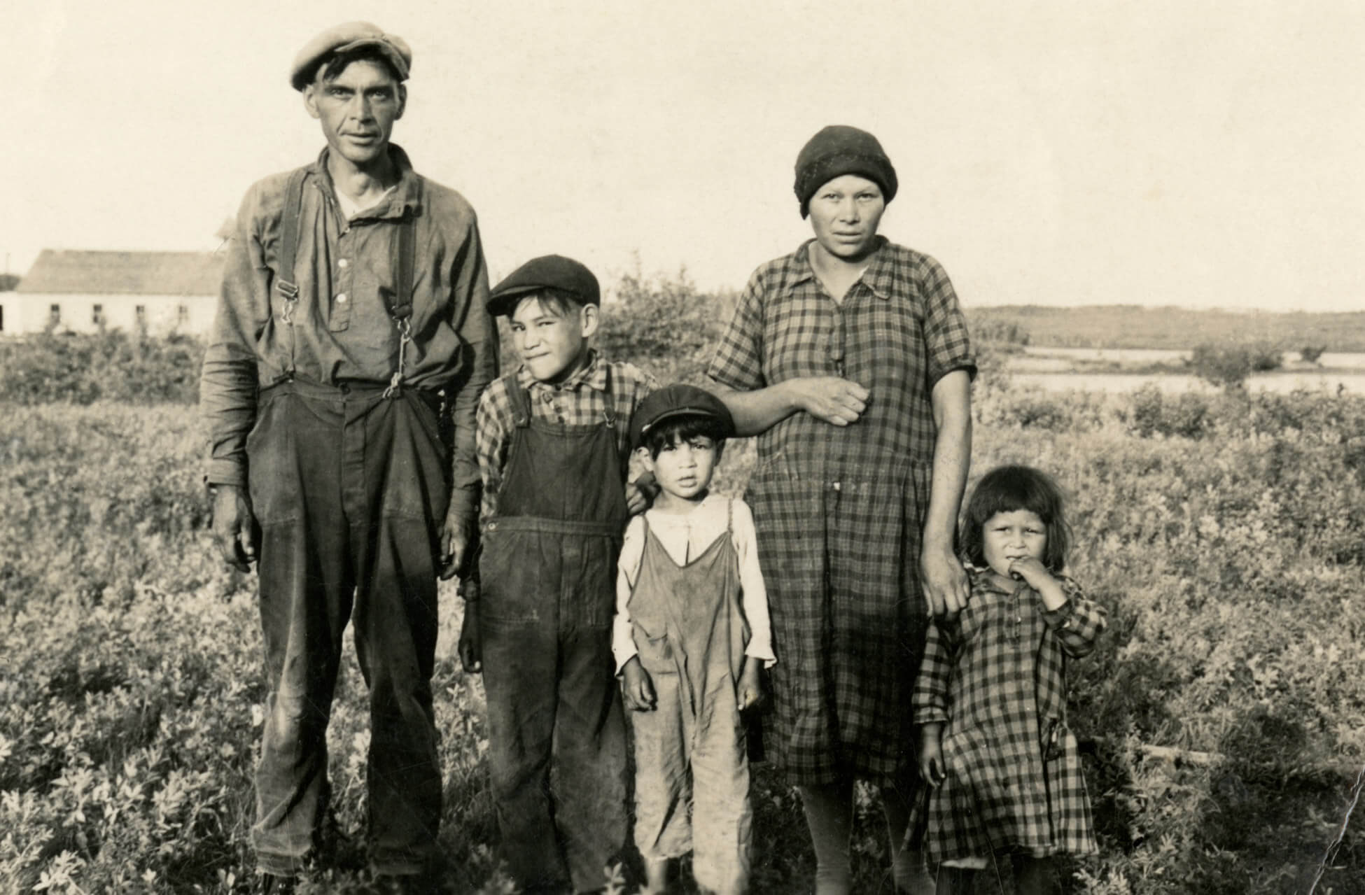 James Patrick Brady | La photographie au Canada, 1839-1989