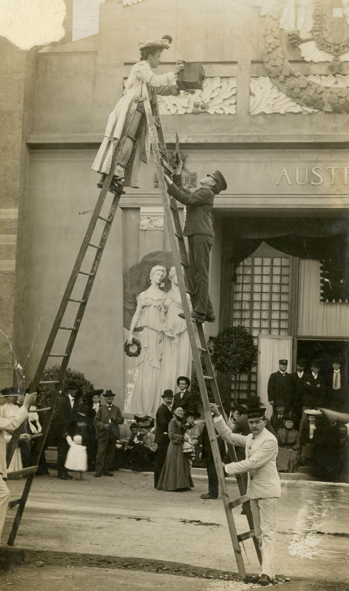 Jessie Tarbox Beals | La photographie au Canada, 1839-1989