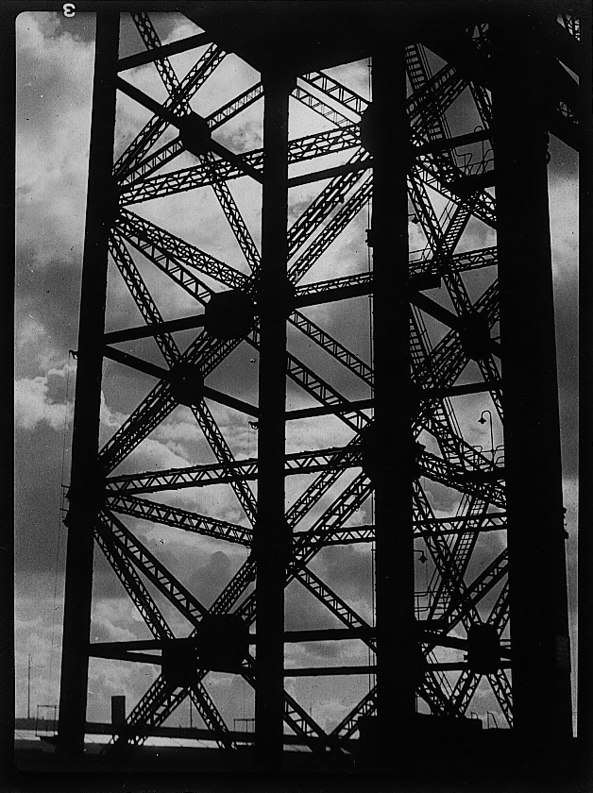 Untitled [Glasgow, Finnieston Crane]